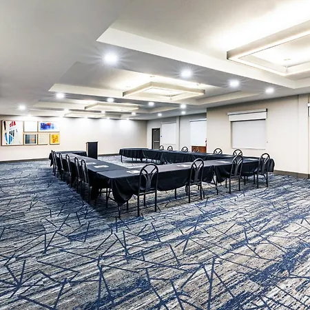 Holiday Inn Express Hotel & Suites Dumas By Ihg-3