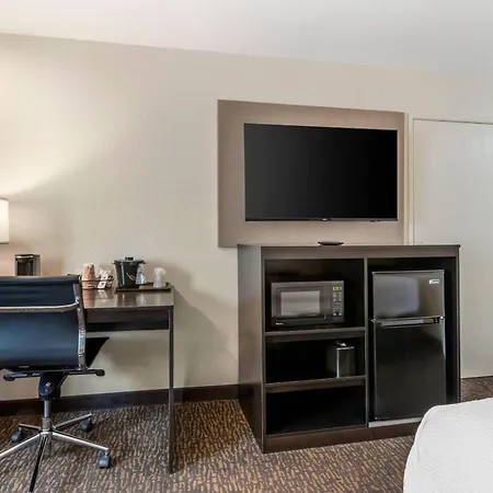 Sleep Inn & Suites Wisconsin Dells - Lake Delton-3