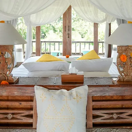 Surya Shanti Villa Sidemen-3