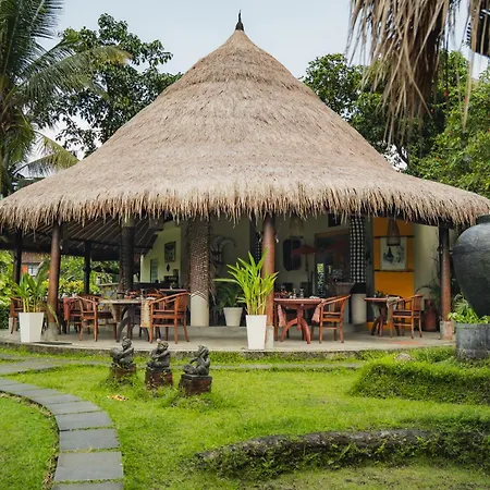 Surya Shanti Villa Sidemen-2