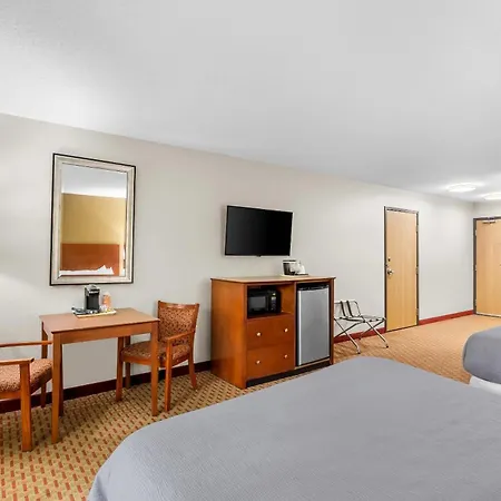 Quality Inn Near Interstate I94-2