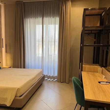 Tropicana Room-2