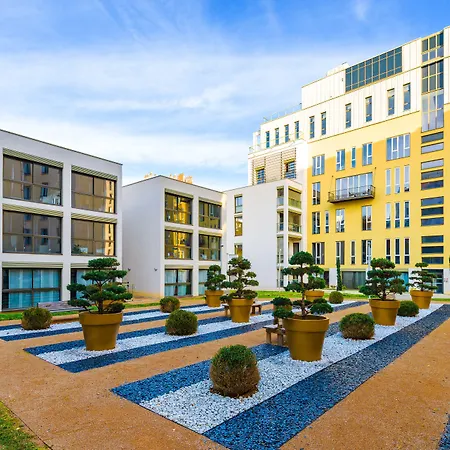 Lagrange Aparthotel Lyon Lumière-3