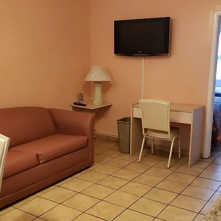 Caprice Motel - Wildwood-3