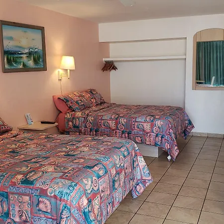 Caprice Motel - Wildwood-2