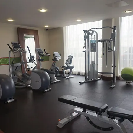 Hampton By Hilton Luton Airport-3