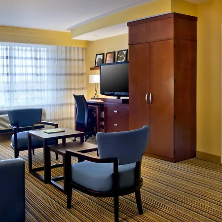 Courtyard By Marriott Newark Downtown-3