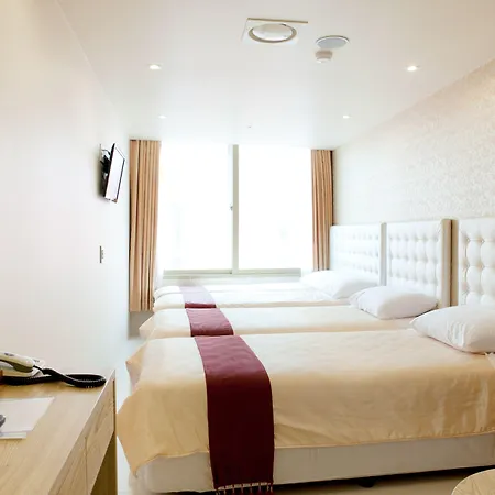 Hotel Cozy Myeongdong-2