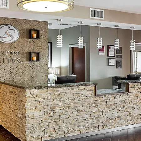 Comfort Suites Near Tanger Outlet Mall-2