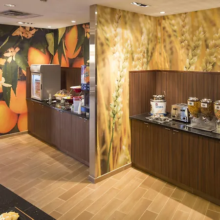 Fairfield Inn & Suites By Marriott Hershey Chocolate Avenue-2