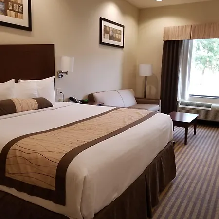 Baymont By Wyndham Victoria-3