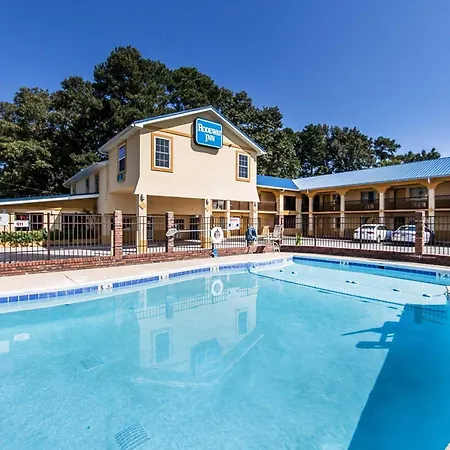 Days Inn By Wyndham Calhoun Ga I-75 And Us-41-2
