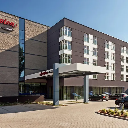 Hampton By Hilton Warsaw Airport-2