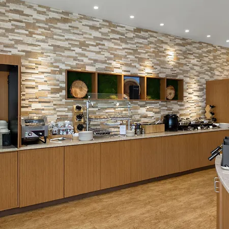 Springhill Suites Coeur D'Alene-3