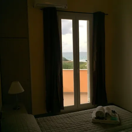 Hotel Castelsardo Domus Beach-3