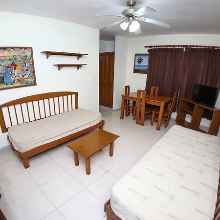 Acuarium Suite Resort-3
