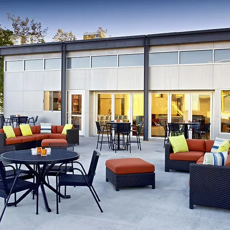 Aloft By Marriott Tulsa Downtown-2