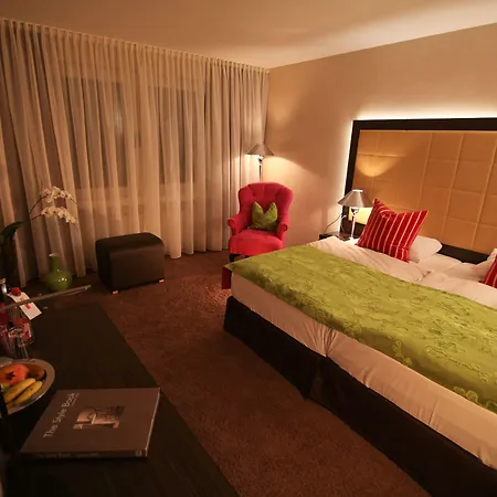 Romantik Hotel Schloss Rettershof-2