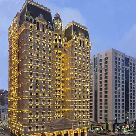 Royal Rose Hotel Abu Dhabi, Curio Collection By Hilton-2
