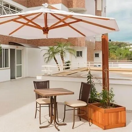 Hotel Dois H-3