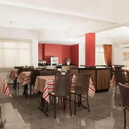 Hotel Dois H-2