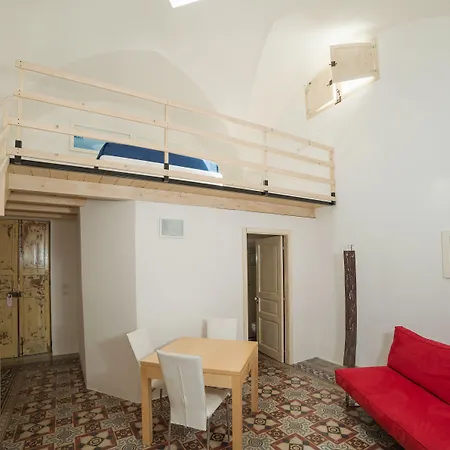 Relais Carlo V - Palazzo Storico-2