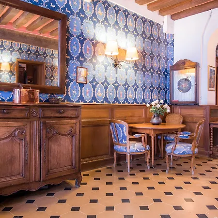 Hotel Du Lys-2