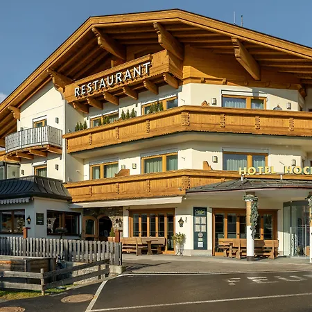 Kraeuterhotel Hochzillertal-3