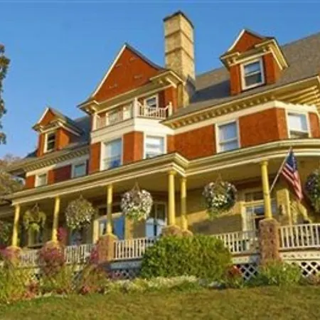 Old Rittenhouse Inn-2