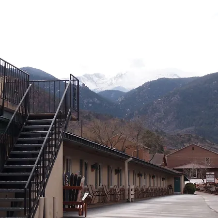 Eagle Motel-2
