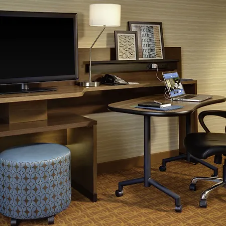 Fairfield Inn & Suites By Marriott Meridian-2
