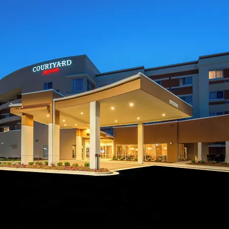 Courtyard By Marriott Columbus-2
