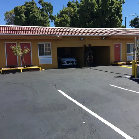Harris Motel-2
