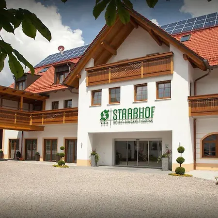 Hotel Straßhof-2