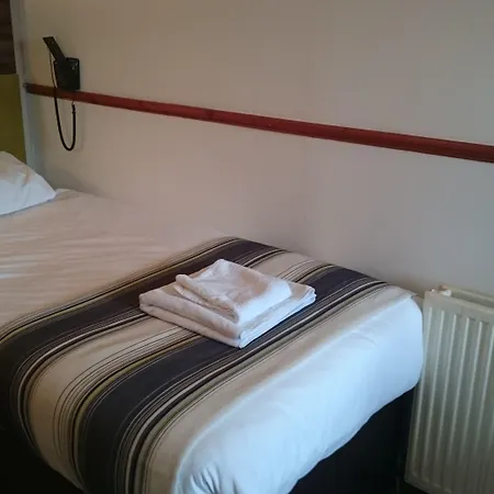 Livingston Lodge Hotel-3