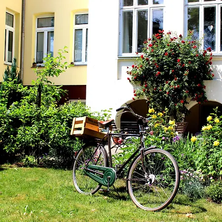 The Avalon Hotel - Altstadt Schwerin-3