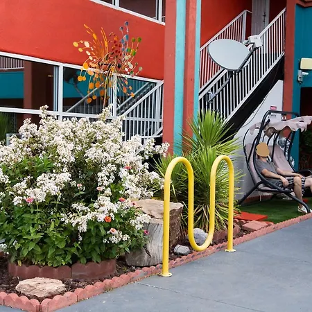 Sandia Peak Inn Old Town Abq, A Howard Johnson By Wyndham-2