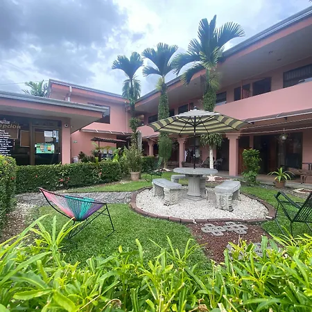 Hotel La Choza Inn-3