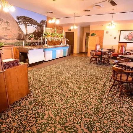 Burlington Inn-2