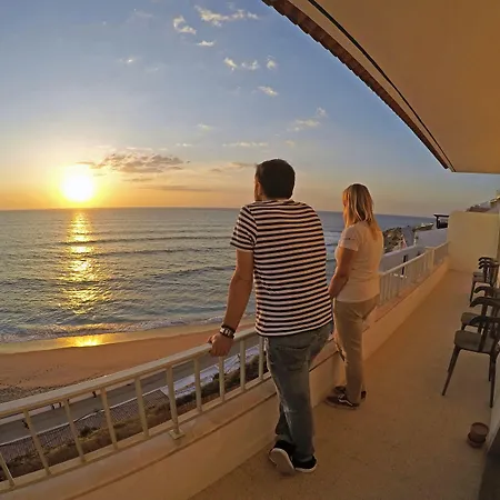 Blue Buddha Beach Rooms & Suites-2