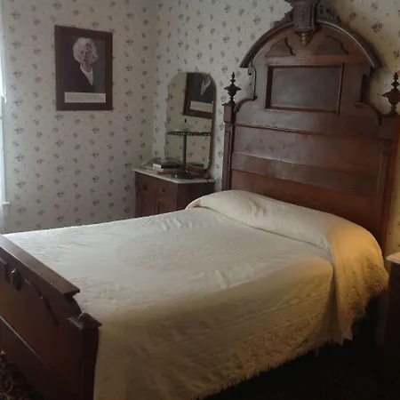 Bridgeport Inn-3