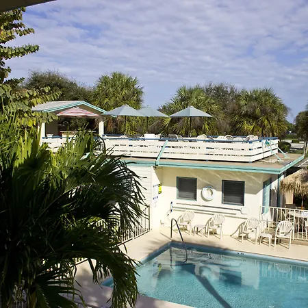 Seaspray Surf Lodge-2