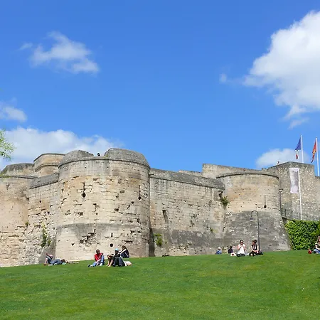 Le Bristol-3