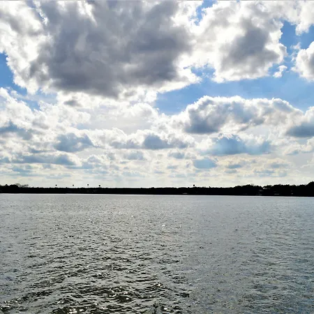 Lake View Inn-2