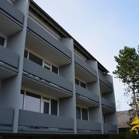 Neu Heidelberg - Guesthouse&Apartments-3