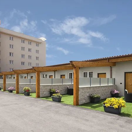Simon Hotel-2