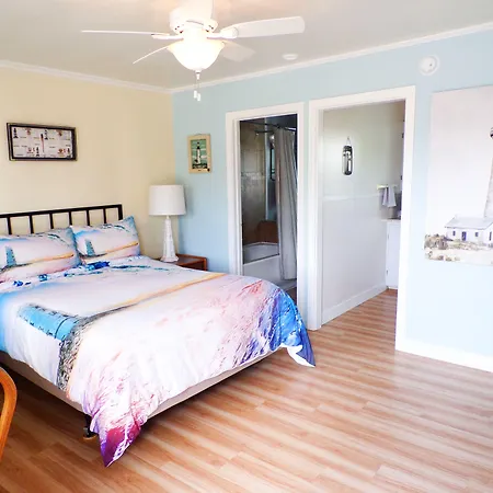 Shoreline Cottages-3