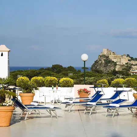 Hotel Bellevue Benessere&Relax-3