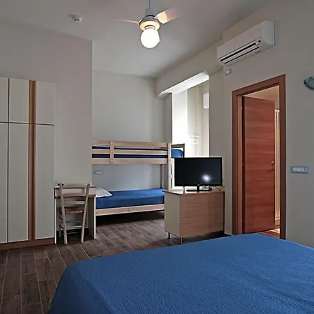 Hotel Sayonara-3