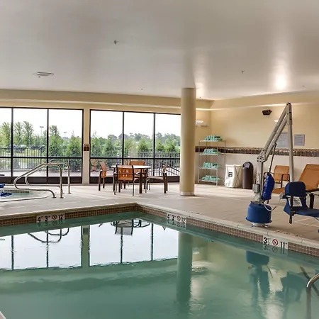 Courtyard By Marriott Indianapolis Noblesville-3